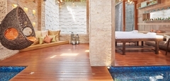 FOUR BEDROOM SPA POOL BEACHFRONT VILLA