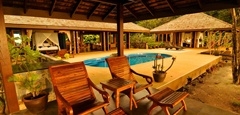 Two Bedrooms Beachfront  Pool Villa